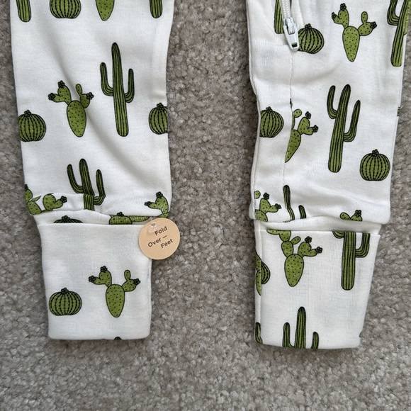 cactus infant two way zipper onesie - Picture 4 of 6